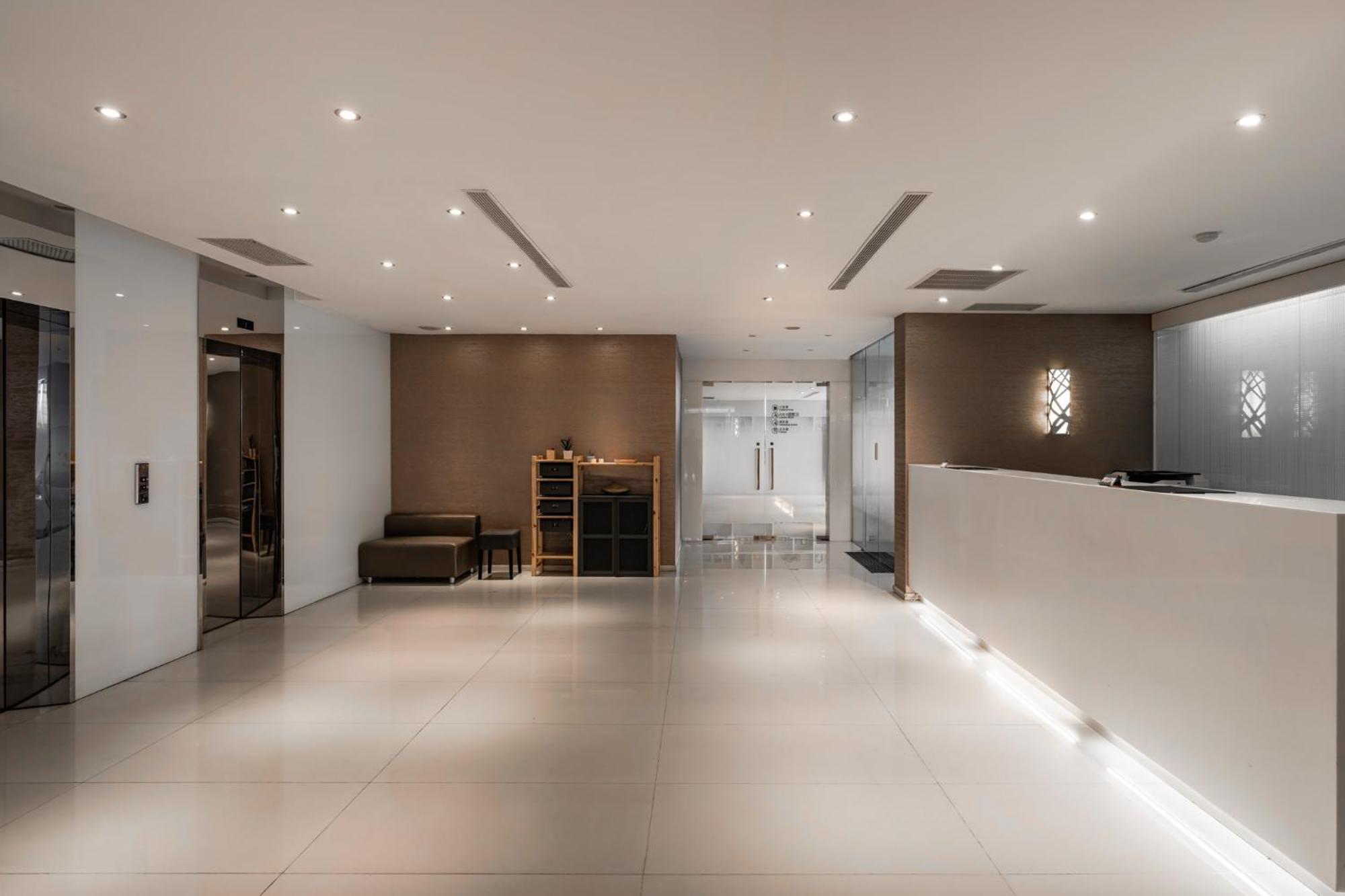 The Riverside Hotel Esthetics Kaohsiung Exterior photo